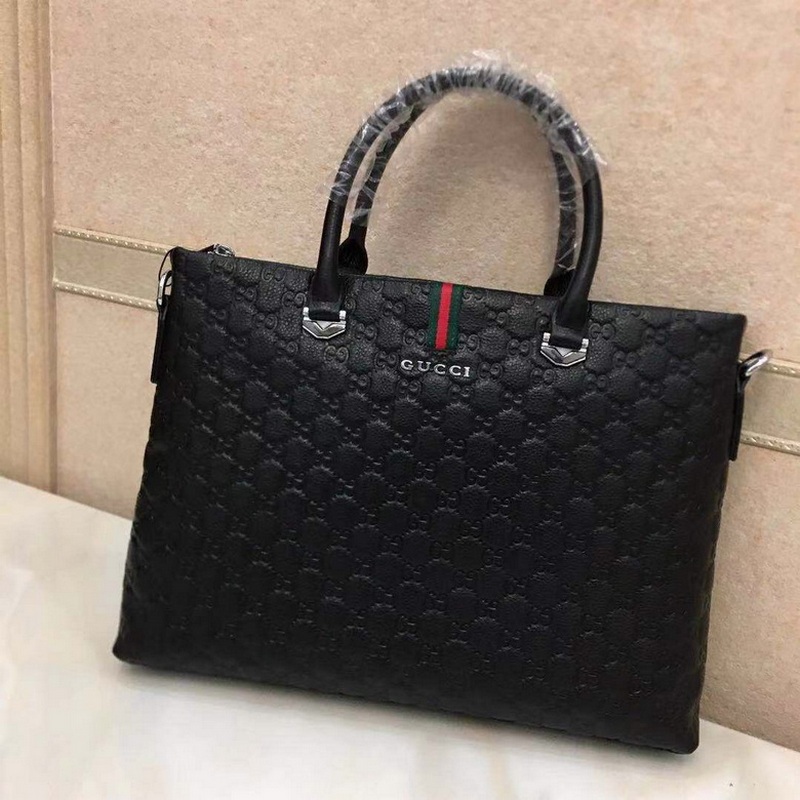 Gucci Handbags 539